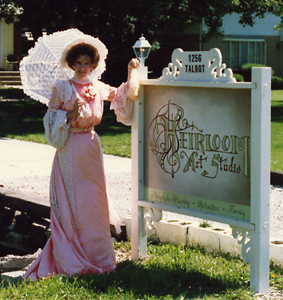 Kathryn Rutherford in 1904 Edwardian Gown